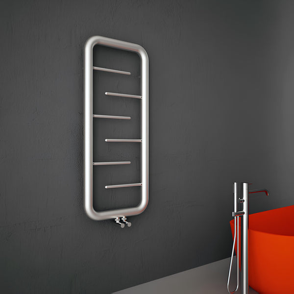 Carisa - Aren Stainless Steel Towel Radiator