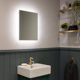 Sensio Lustro Rectangle Illuminated Rechargeable Battery Mirror
