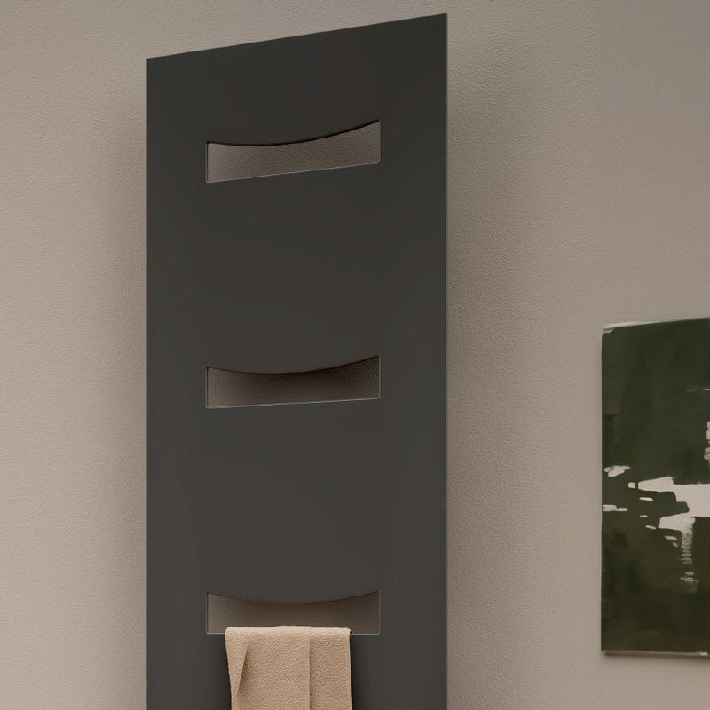 Reina Ancora Designer Radiator