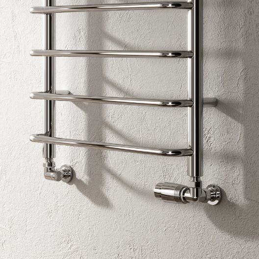 Reina Aliano Designer Radiator - Chrome