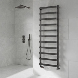 Reina Flora Towel Rail
