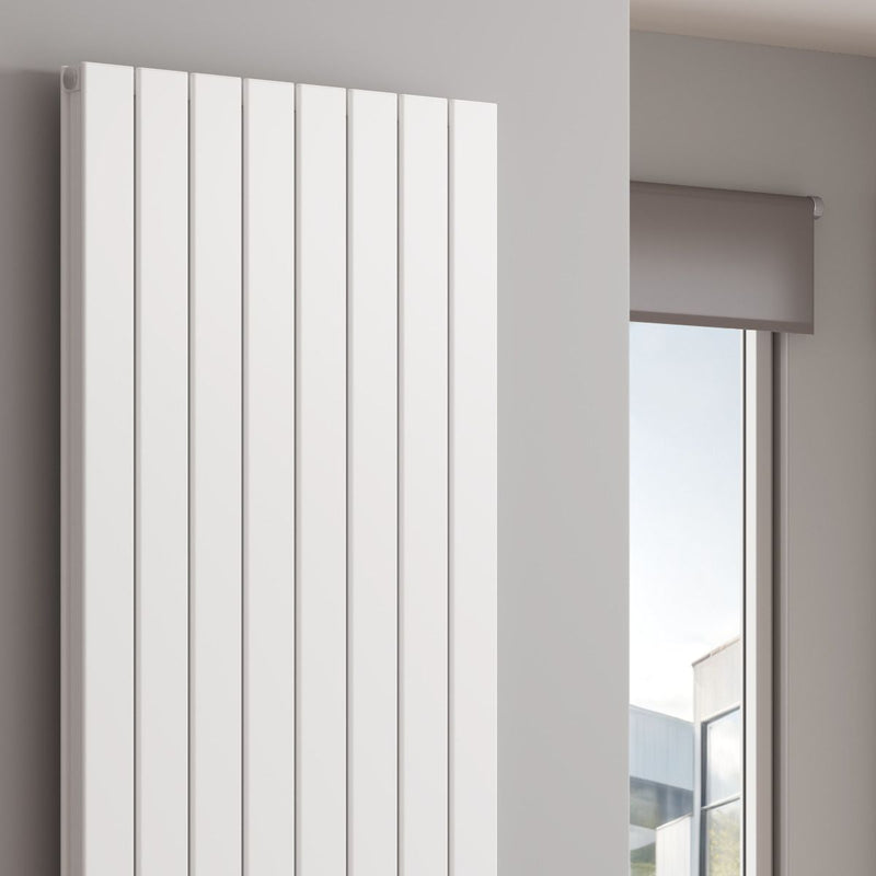 Reina Piatto Vertical Radiator